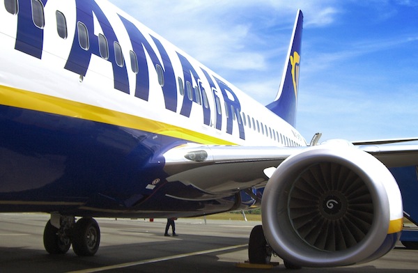 Viaggi low cost: voli a prezzi stracciati con l'offerta "Flash Sale" di Ryanair